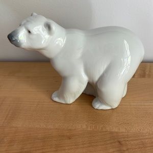 COPY - Lladro Porcelain polar bear